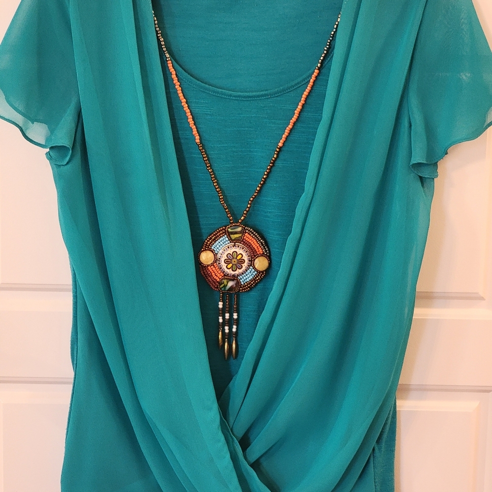New Directions Teal Draped Short-Sleeve Blouse long beaded statement necklace Sm - Picture 10 of 15